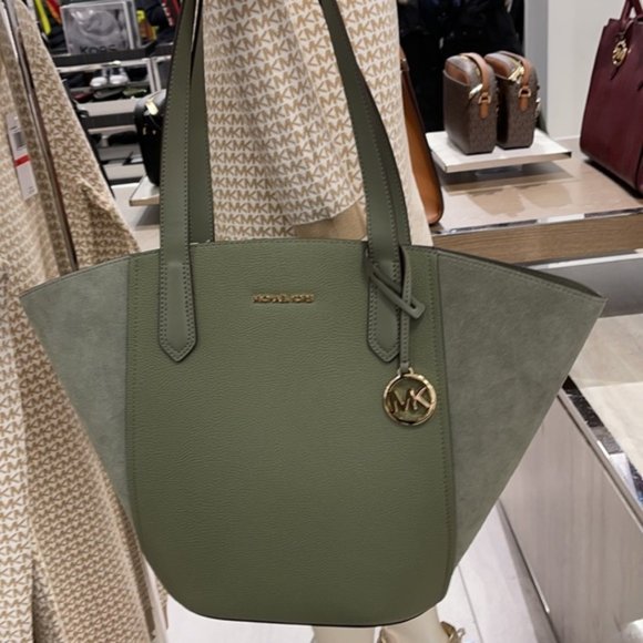 Michael Kors Portia Large Tote Leather - Picture 13 of 16